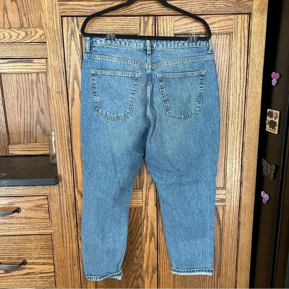 Topshop | Double Ripped Mom Jeans in Mid Medium Blue Wash | size 34 x 28‎ - Picture 9 of 11